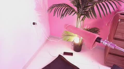 LANA online show from 10-09-25, 04:10