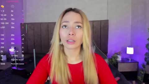 Snapshot of lanaamills chatting on 11-07-25, 04:45 Lana online show from 11-07-25, 04:45