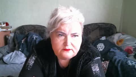 lanacat555 online show from 12-15-25, 11:36