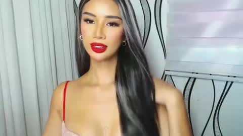 Lana online show from 12-01-24, 11:36