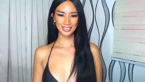 Lana online show from 01-20-25, 11:43