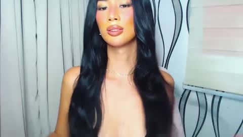 Lana online show from 01-21-25, 11:24