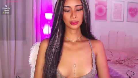 Lana online show from 09-22-25, 01:51