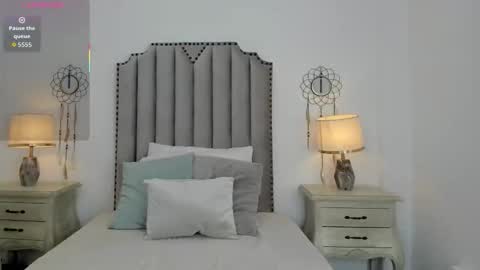 Lana online show from 10-14-25, 07:58