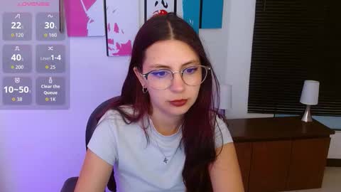 Alana Garcia  online show from 10-24-25, 11:28