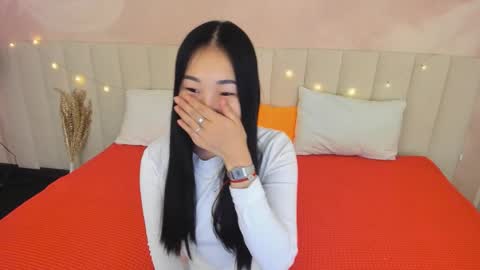 Lana online show from 11-10-25, 09:30