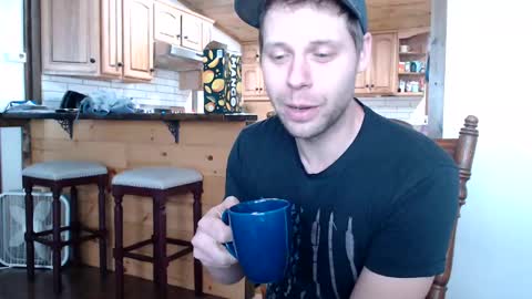 Snapshot of lancehardin chatting on 01-14-25, 03:15 Lance online show from 01-14-25, 03:15