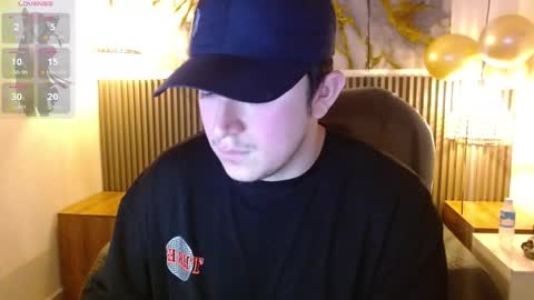 Lancelot V. online show from 10-22-25, 08:14