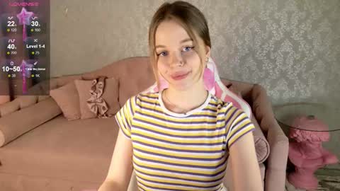 Snapshot of land_of_sweets chatting on 11-07-25, 05:02 land_of_sweets online show from 11-07-25, 05:02