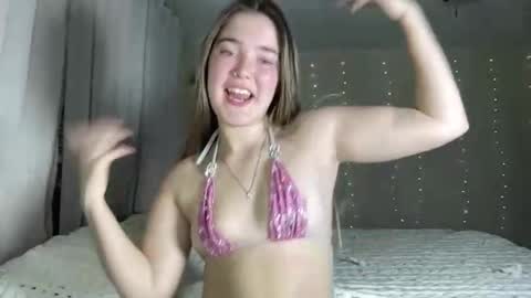 Snapshot of lanelizzie348 chatting on 10-18-25, 02:36 lanelizzie348 online show from 10-18-25, 02:36