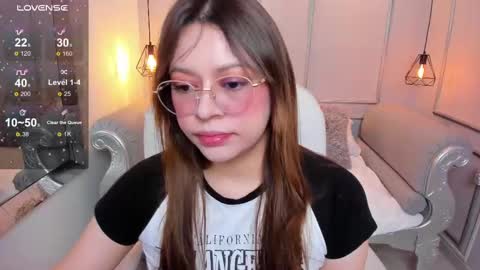 Lanna online show from 09-16-25, 11:44