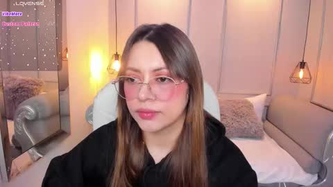 Lanna online show from 10-23-25, 11:42