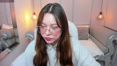 Lanna online show from 11-10-25, 11:42