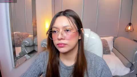 Lanna online show from 11-20-25, 11:43