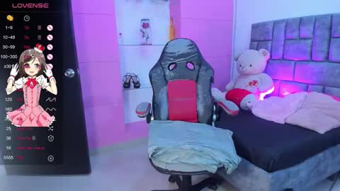 Snapshot of lanna1_ chatting on 10-10-25, 01:43 lanna1_ online show from 10-10-25, 01:43