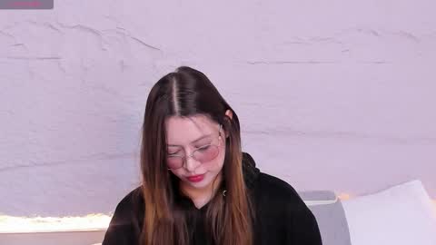 Snapshot of lanna_18_ chatting on 02-04-26, 11:49 Lanna online show from 02-04-26, 11:49