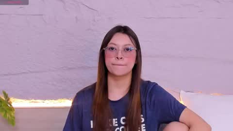 Snapshot of lanna_18_ chatting on 02-06-26, 11:57 Lanna online show from 02-06-26, 11:57