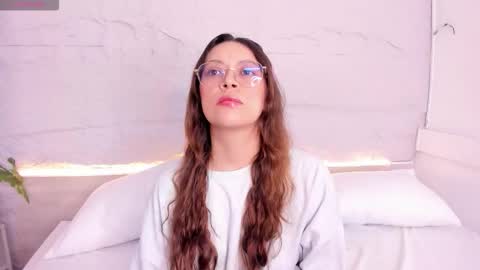 Snapshot of lanna_18_ chatting on 02-25-26, 11:42 Lanna online show from 02-25-26, 11:42