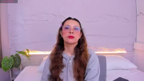 Snapshot of lanna_18_ chatting on 02-26-26, 11:53 Lanna online show from 02-26-26, 11:53