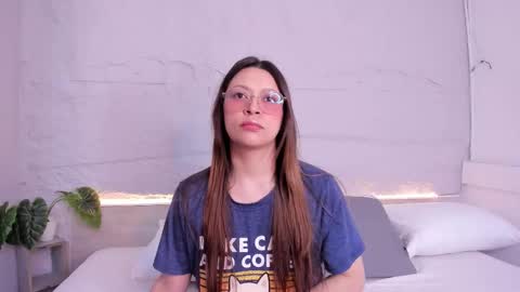 Snapshot of lanna_18_ chatting on 03-03-26, 11:49 Lanna online show from 03-03-26, 11:49