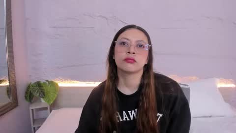 Snapshot of lanna_18_ chatting on 03-11-26, 11:49 Lanna online show from 03-11-26, 11:49