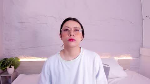 Snapshot of lanna_18_ chatting on 03-14-26, 11:26 Lanna online show from 03-14-26, 11:26