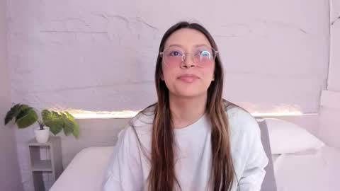 Snapshot of lanna_18_ chatting on 03-25-26, 11:49 Lanna online show from 03-25-26, 11:49