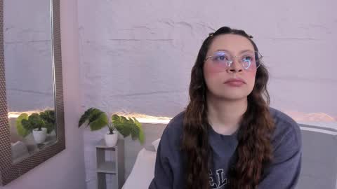 Snapshot of lanna_18_ chatting on 03-26-26, 11:38 Lanna online show from 03-26-26, 11:38