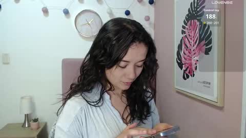 Snapshot of lanna_mills chatting on 11-10-25, 12:59 Lanna online show from 11-10-25, 12:59
