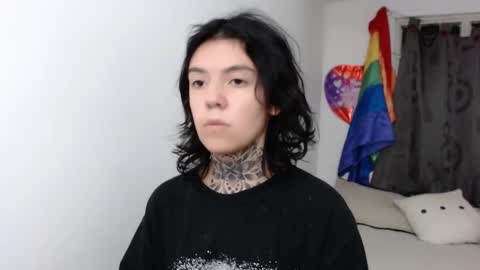 Snapshot of lannie_gonzales chatting on 01-05-25, 01:03 LANNIE online show from 01-05-25, 01:03