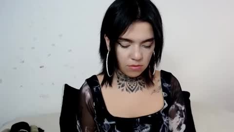 Snapshot of lannie_gonzales chatting on 01-22-25, 09:10 LANNIE online show from 01-22-25, 09:10