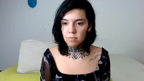 Snapshot of lannie_gonzales chatting on 01-24-25, 01:03 LANNIE online show from 01-24-25, 01:03