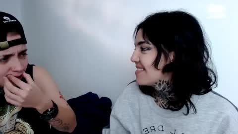 Snapshot of lannie_gonzales chatting on 02-16-25, 10:21 LANNIE online show from 02-16-25, 10:21