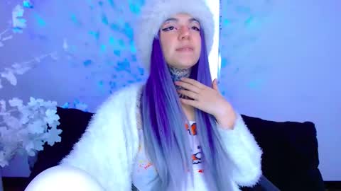 Snapshot of lannie_gonzales chatting on 10-05-25, 07:56 LANNIE online show from 10-05-25, 07:56