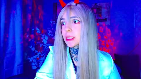 Snapshot of lannie_gonzales chatting on 11-08-25, 10:52 LANNIE online show from 11-08-25, 10:52