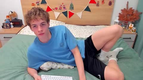 Fandi online show from 01-13-26, 05:13