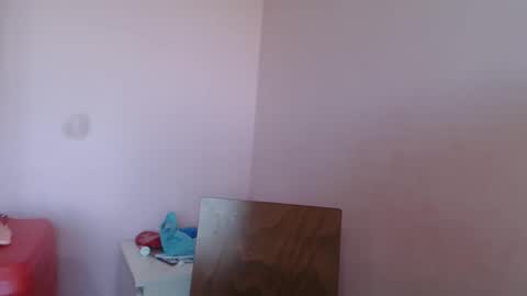 Snapshot of lantti chatting on 10-30-25, 08:27 lantti online show from 10-30-25, 08:27