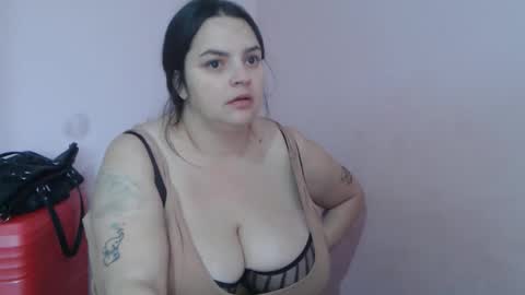 Snapshot of lantti chatting on 11-03-25, 08:37 lantti online show from 11-03-25, 08:37