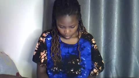 lara online show from 11-07-25, 03:23