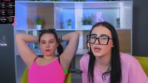 Snapshot of lara_bamby chatting on 03-22-26, 11:41 lara_bamby online show from 03-22-26, 11:41