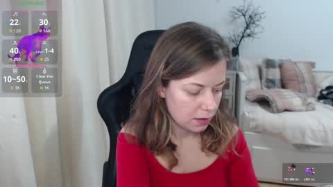 Snapshot of lara_c_rau chatting on 11-29-25, 07:50 Lara online show from 11-29-25, 07:50