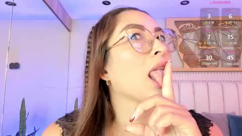      700  200   online show from 03-02-26, 08:04