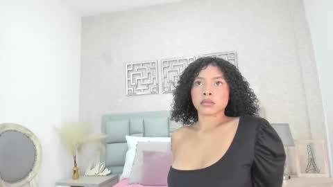 lara_spaark online show from 01-12-26, 11:37