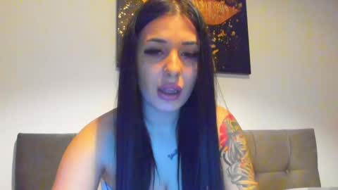 Lara online show from 02-28-25, 09:25