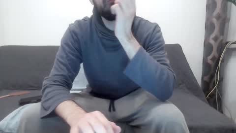 Snapshot of laraaan chatting on 12-29-24, 07:22 laraaan online show from 12-29-24, 07:22