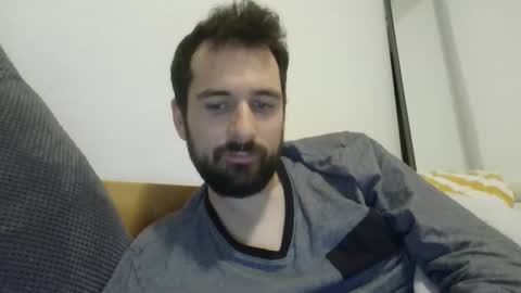 Snapshot of laraaan chatting on 10-26-25, 10:15 laraaan online show from 10-26-25, 10:15