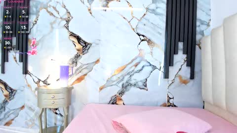 Lara  online show from 11-24-25, 07:57