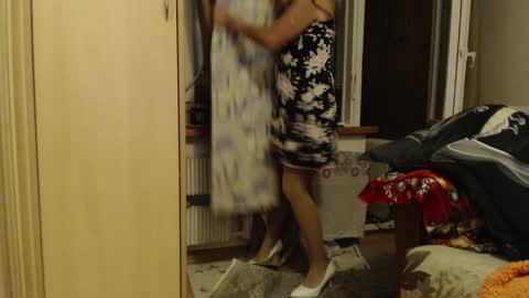 laralhotr online show from 12-01-24, 07:36