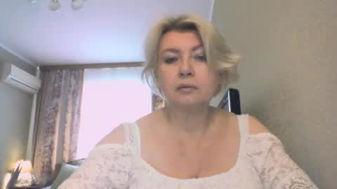 Snapshot of laramrs chatting on 11-04-25, 08:13 laramrs online show from 11-04-25, 08:13