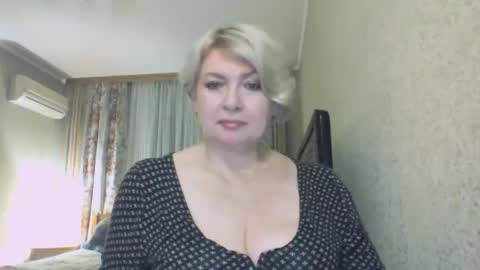 Snapshot of laramrs chatting on 11-12-25, 04:29 laramrs online show from 11-12-25, 04:29